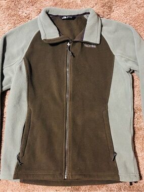 Women’s Northface Fleece zip up jacket